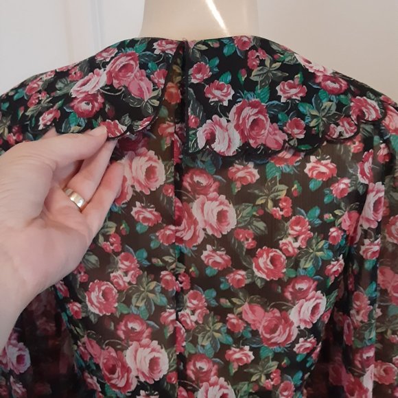 Zara Dark Floral Rose Front Lace Up Corset Top Chiffon Billowing Long Sleeves - Picture 10 of 11